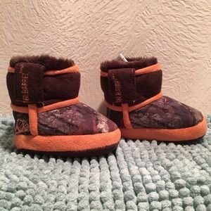 Infant slipper boots!